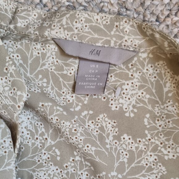 Beige floral dress - Picture 4 of 8